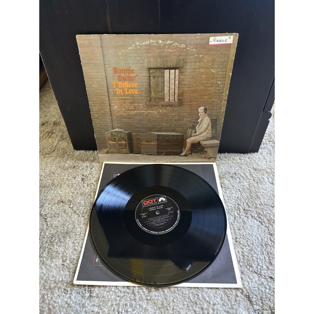 Bonnie Guitar I Believe In Love Vinyl LP Record Dot DLP 25865 Stereo Country